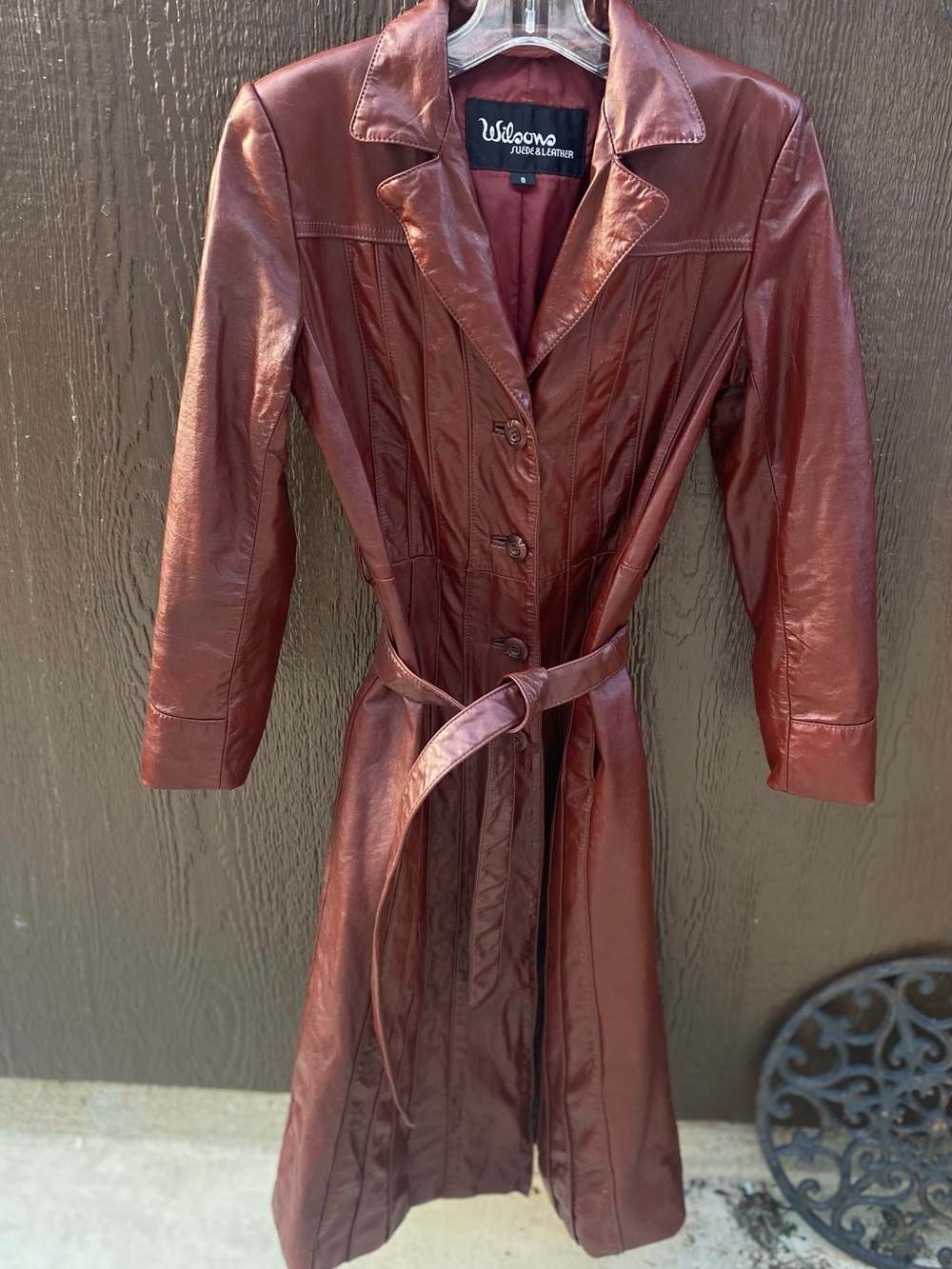 Vintage Wilson Women's Burgundy Leather Trench Coat with Belt size 8